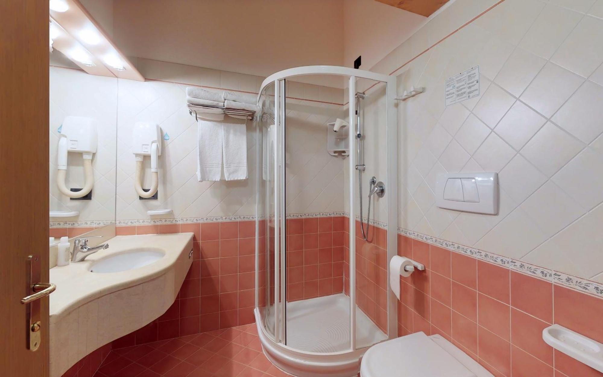 Hotel Madonna Delle Nevi Фольгарида Екстер'єр фото