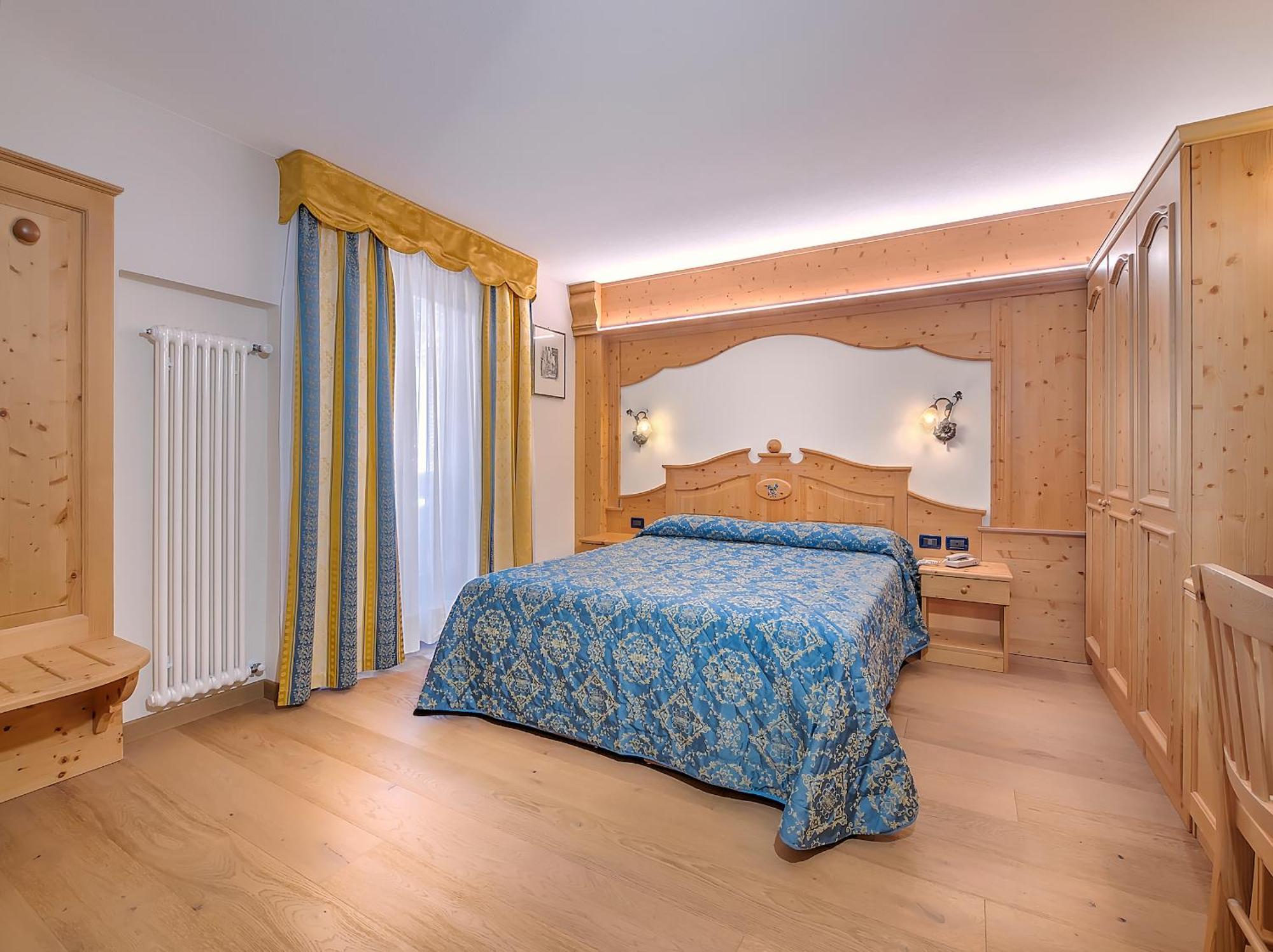 Hotel Madonna Delle Nevi Фольгарида Екстер'єр фото