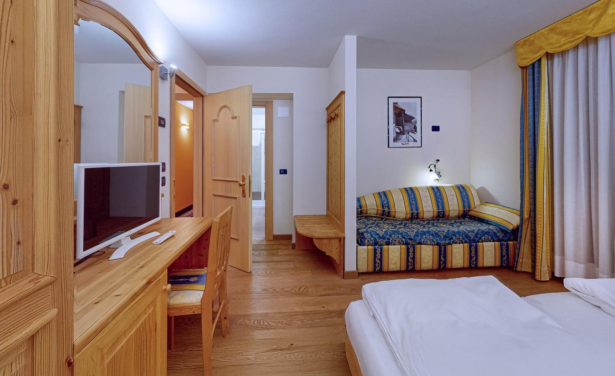 Hotel Madonna Delle Nevi Фольгарида Екстер'єр фото