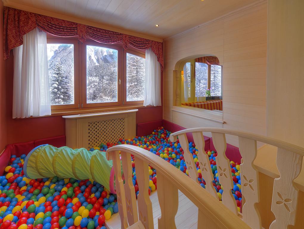 Hotel Madonna Delle Nevi Фольгарида Екстер'єр фото